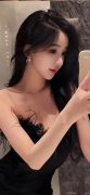 我吃赵露思乳液头